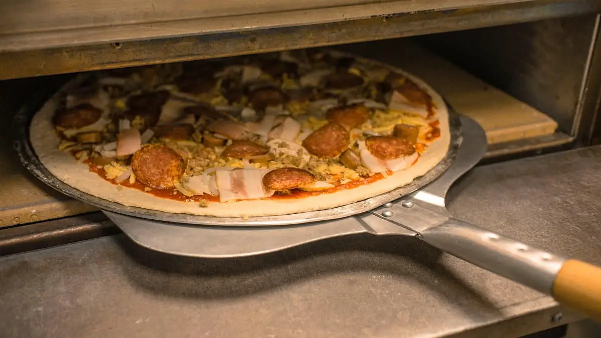 Best Countertop Pizza Ovens - thekitchenwarriors.com